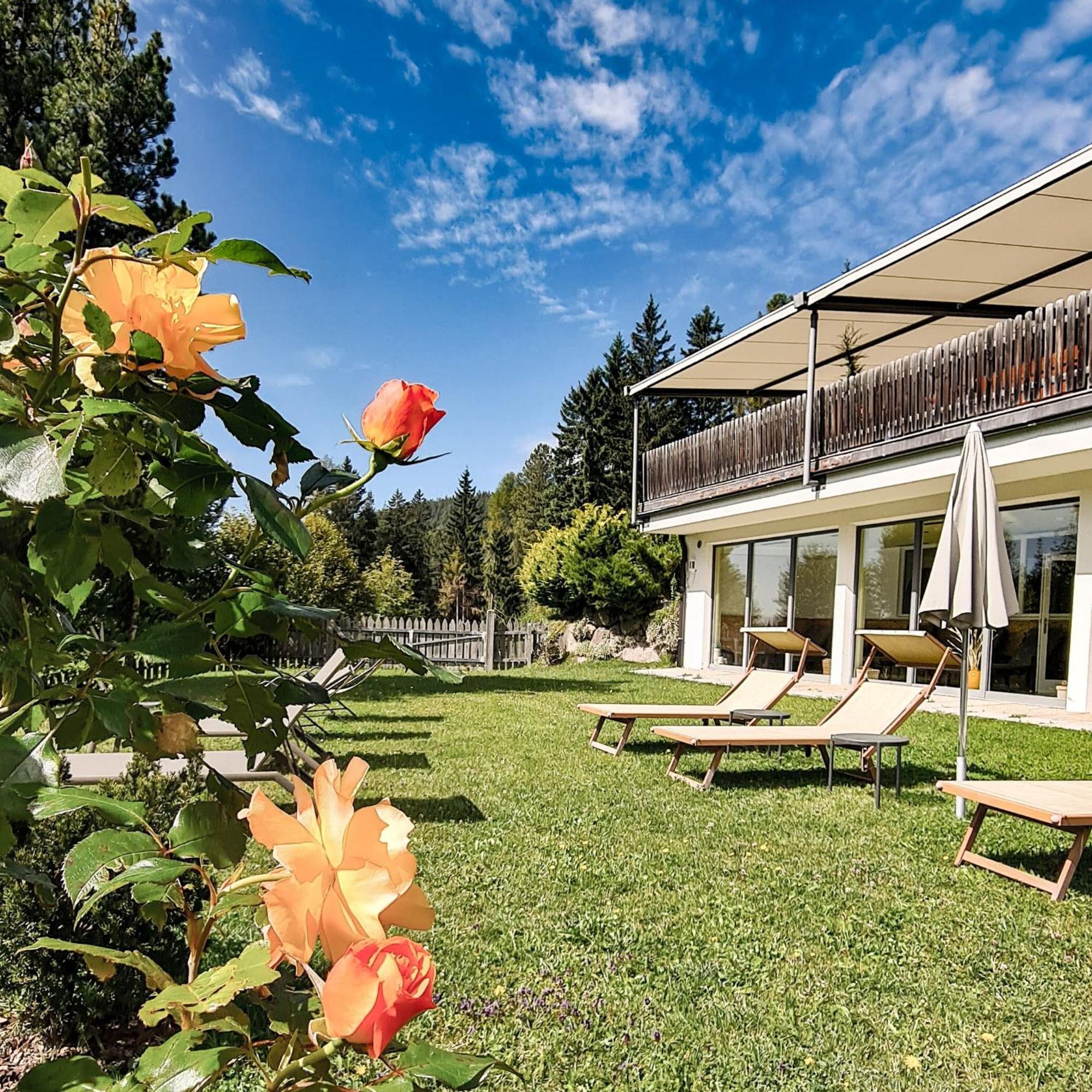 Berghotel Zum Zirm Collalbo Zewnętrze zdjęcie