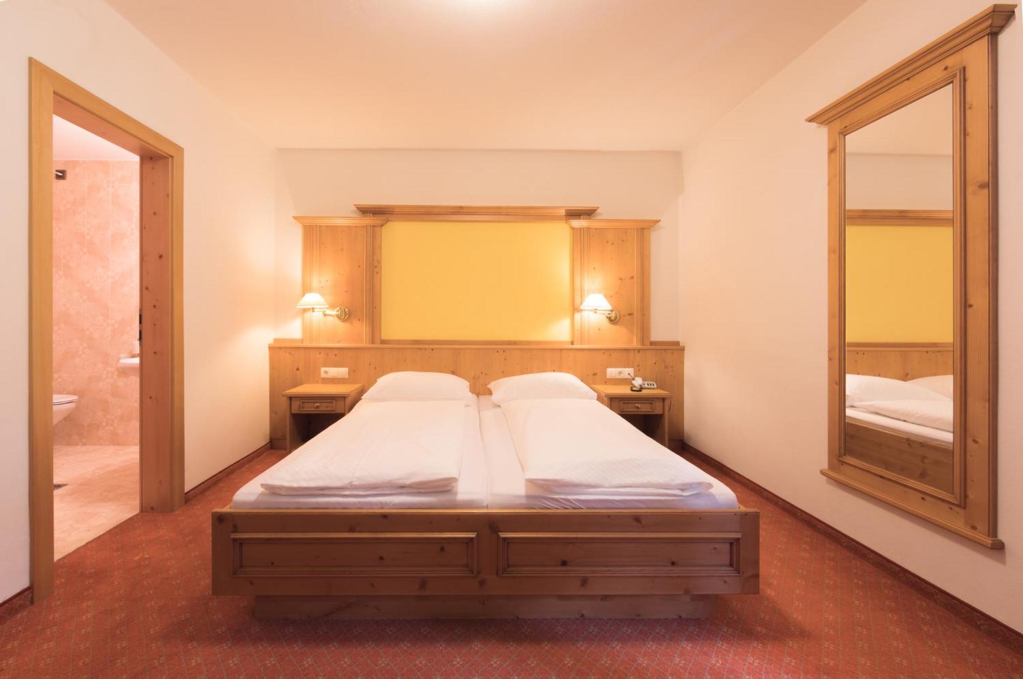 Berghotel Zum Zirm Collalbo Zewnętrze zdjęcie